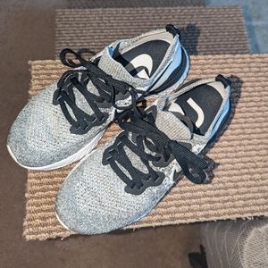 Nike fly knits. Barely worn only in gym- no box unfortunately